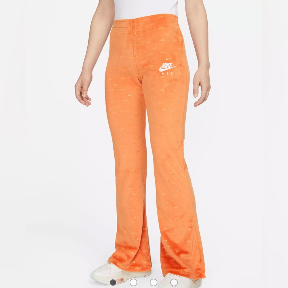 NWOT Nike Air wide leg sweatpants